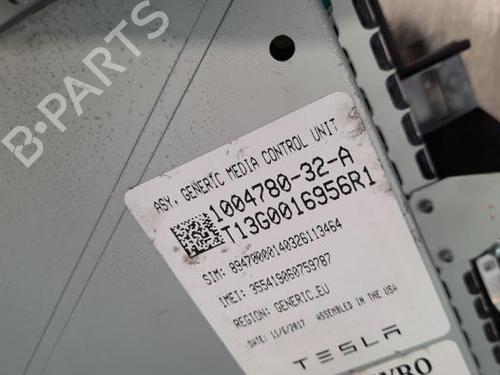 Display monitor TESLA MODEL S (5YJS) 85D AWD | BP34197955C48  - Image 5