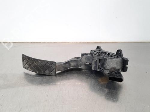 Used Pedal AUDI A1 Sportback (8XA, 8XF) 1.4 TFSI (125 hp) 15025480