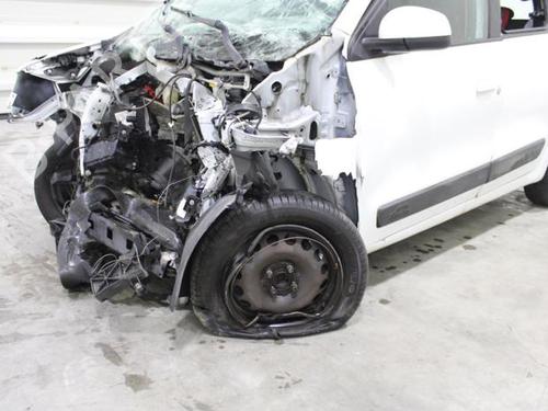 Engine control unit (ECU) RENAULT TWINGO III (BCM_, BCA_) 1.0 SCe 70 | BP23623589M57 