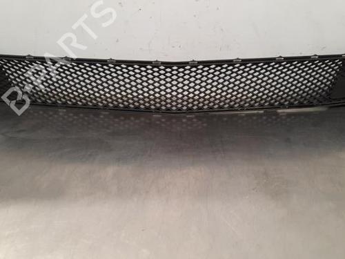 Used Grille MERCEDES-BENZ A-CLASS Saloon (V177) A 180 d (177.110) (116 hp) 23591877