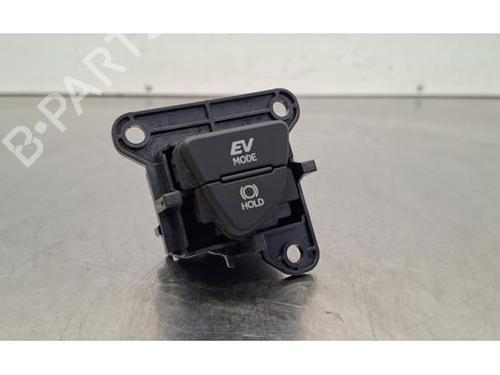 kombi-kontakt-stilkkontakt-lexus-ux-_aa1_-_ah1_-_ma1_-2018-33165460 main image