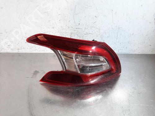 Left taillight PEUGEOT 308 II (LB_, LP_, LW_, LH_, L3_) 1.6 BlueHDi 120 | BP29393344C34 