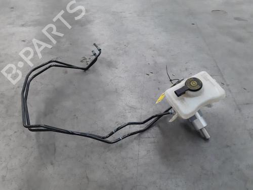 Used Brake master cylinder AUDI A6 C7 Avant (4G5, 4GD) RS6 quattro (560 hp) 23579144