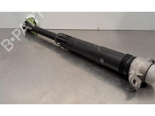 Used Left rear shock absorber VW POLO VI (AW1, BZ1, AE1) 1.0 MPi (80 hp) 31371911