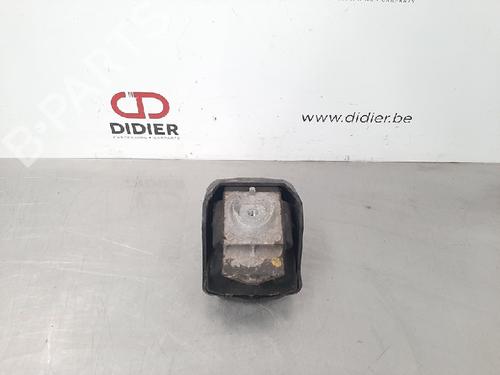 Used Engine mount MERCEDES-BENZ SPRINTER 3,5-t Van (B906) 314 CDI (906.631, 906.633, 906.635, 906.637) (143 hp) 10880435