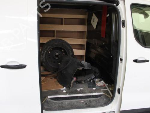 Gearbox PEUGEOT EXPERT Van (V_) 1.5 BlueHDi 120 | BP31818806M3 