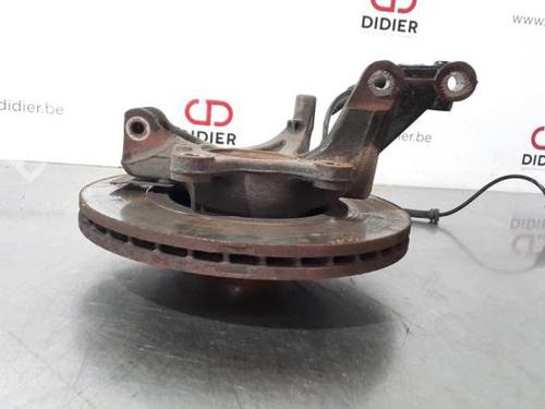 Left front steering knuckle RENAULT CAPTUR I (J5_, H5_) 0.9 TCe 90 | BP23642751M25 