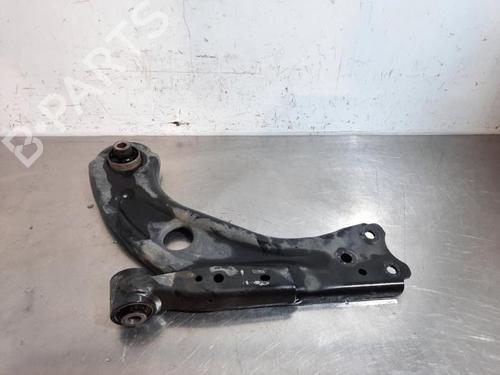 Used Right front suspension arm PEUGEOT 308 II (LB_, LP_, LW_, LH_, L3_) 1.5 BlueHDi 130 (131 hp) 23595660