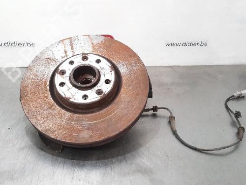 Used Right front steering knuckle PEUGEOT 3008 II SUV (MC_, MR_, MJ_, M4_) 1.6 BlueHDi 115 (MCBHXW, MCBHYB) (116 hp) 10889027