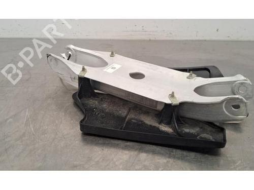 Used Left rear suspension arm LAND ROVER RANGE ROVER SPORT III (L461) P440e PHEV AWD (441 hp) 28719610