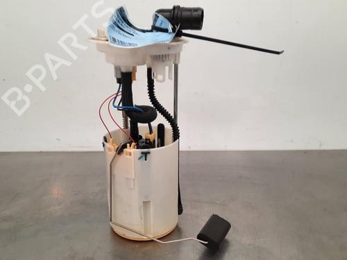 Fuel pump IVECO DAILY VI Van 35S18, 35C18, 40C18, 50C18, 60C18, 65C18, 70C18 (180 hp) 10895869