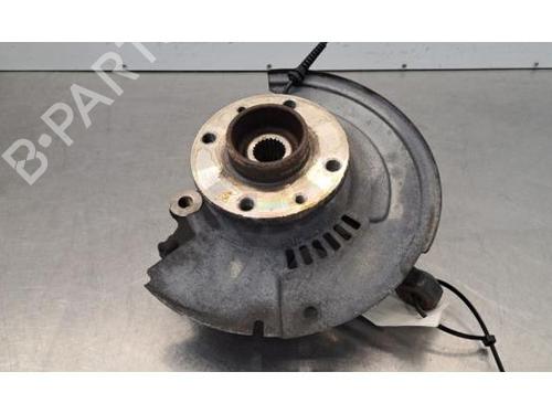 Used Left front steering knuckle Left front steering knuckle RENAULT CLIO V (B7_) 1.0 TCe 100 (B7MT) (101 hp) 39905789 39905789