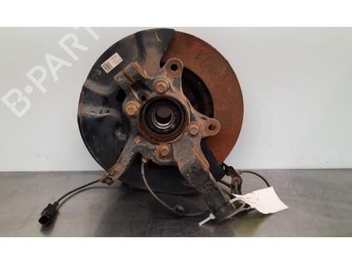 Used Right front steering knuckle KIA SORENTO III (UM) 2.2 CRDi 4WD (200 hp) 24942309