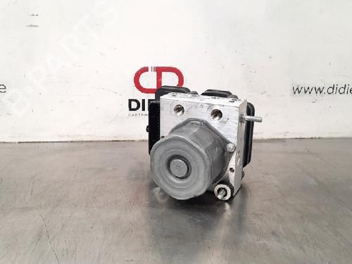 Abs pomp MERCEDES-BENZ GLA-CLASS (X156) GLA 200 (156.943) (156 hp) 10886750