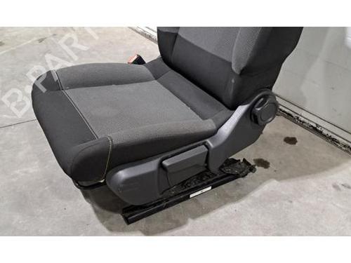 Left front seat CITROËN C3 III Van (SX_, SY_) BlueHDi 100 | BP31371901C15 