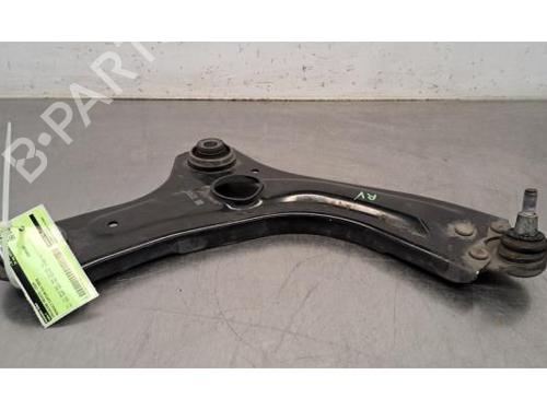 Used Right front suspension arm RENAULT CAPTUR II (HF_) TCe 90 (HFM6) (91 hp) 29234110