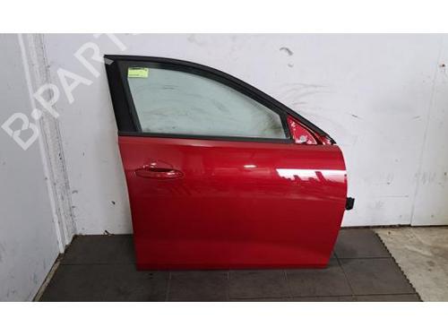 Used Right front door OPEL ASTRA F Saloon (T92) 1.6 i (F19, M19) (75 hp) 30473144