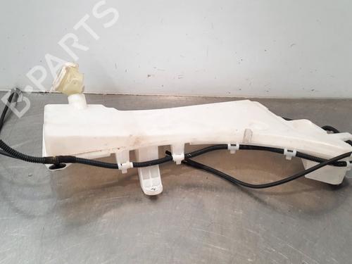 Used Windscreen washer tank PEUGEOT 3008 II SUV (MC_, MR_, MJ_, M4_) 1.6 PureTech 180 (M45GFR, M45GFU) (181 hp) 15034873