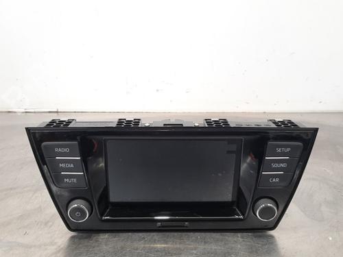 Used Radio SKODA FABIA III (NJ3) 1.0 (75 hp) 15038472