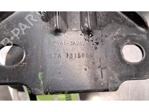 Querlenker links vorne FORD KUGA II (DM2) 2.0 TDCi 4x4 | BP29515328M12 