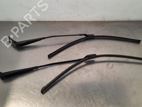 Front windshield wiper arm OPEL ASTRA K Sports Tourer (B16) 1.5 CRDI (35) | BP23600616C143 