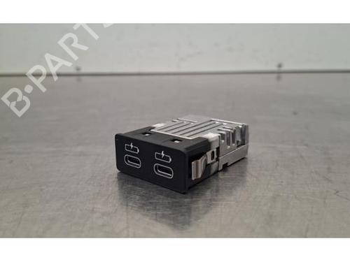 Used Electronic module Electronic module BMW i3 (I01) s Electric (184 hp) 33859533 33859533