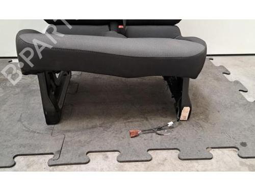 Right front seat RENAULT TRAFIC III Van (FG_) 2.0 dCi 130 (FGMY) | BP39038588C16 - Image 4