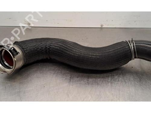 Tubo do intercooler DS DS 7 Crossback (J4_, JR_, JC_) E-TENSE 4x4 (J45GBU) (300 hp) 31705442