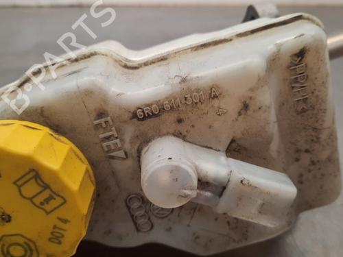 Brake master cylinder SKODA FABIA III Estate (NJ5) 1.0 TSI | BP15039248M77 