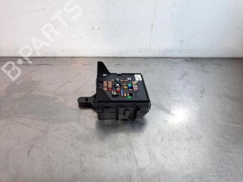 Used Fuse box Fuse box CITROËN C3 IV (CC_, CB_) ë-C3 (CBZYAZ) (113 hp) 33859445 33859445
