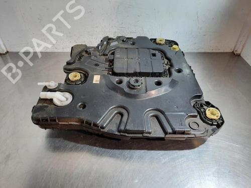 AdBlue tank PEUGEOT 208 II (UB_, UP_, UW_, UJ_) 1.5 BlueHDI 100 | BP30381877M85