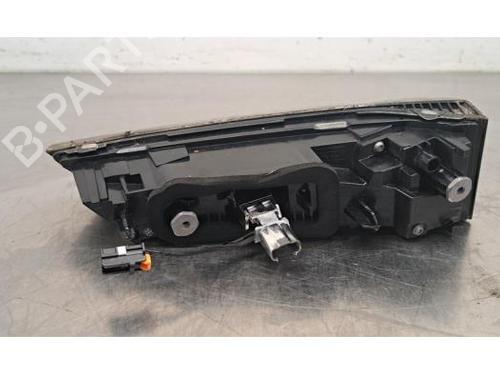 Right taillight PEUGEOT 308 III (FB_, FH_, FP_, F3_, FM_) e-308 (FMZKWZ) | BP28033171C35 