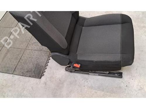 Left front seat CITROËN C3 III (SX) 1.2 PureTech 82 | BP35970057C15 - Image 4