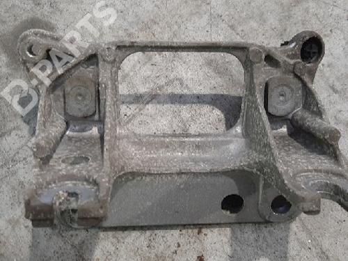 Used Engine mount Engine mount RENAULT TWINGO III (BCM_, BCA_) 1.0 SCe 70 (71 hp) 10872105 10872105