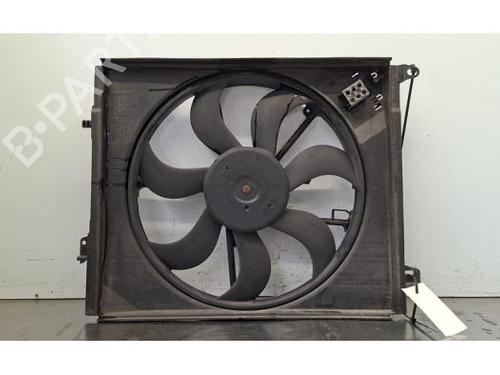 Used Radiator fan Radiator fan RENAULT MEGANE IV Hatchback (B9A/M/N_) 1.6 TCe 205 (B9MV) (205 hp) 40070632 40070632