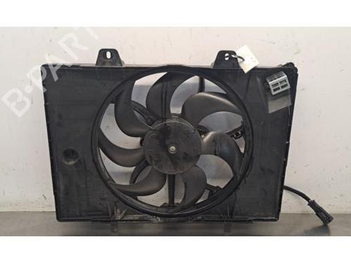 Used Radiator fan Radiator fan CITROËN C3 III (SX) 1.2 PureTech 82 (83 hp) 33615013 33615013