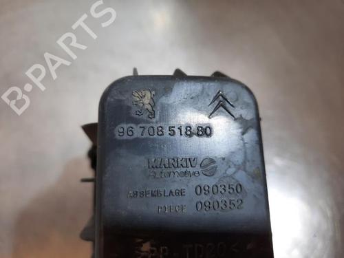Air filter box CITROËN C3 III (SX) 1.2 VTi 82 | BP38606946M87 - Image 3
