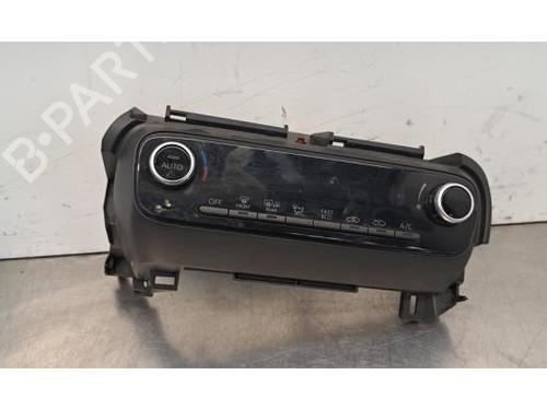 Commande Chauffage TOYOTA YARIS (_P21_, _PA1_, _PH1_) 1.5 Hybrid (MXPH10, MXPH11) (116 hp) 30663314