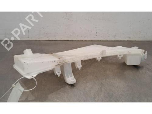 Used Windscreen washer tank PEUGEOT 3008 II SUV (MC_, MR_, MJ_, M4_) 1.2 THP/ PureTech 130 (MRHNSM, MRHNSU, MRHNSJ, MRHNYW,... (131 hp) 29214755