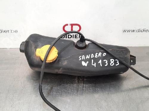 Used Windscreen washer tank DACIA SANDERO II 1.5 dCi (90 hp) 10886243