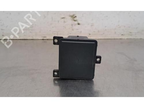Used Electronic module Electronic module PEUGEOT 3008 III (KA_, KB_, KC_) Plug-in Hybrid 195 (KBDGK3) (194 hp) 36145986 36145986