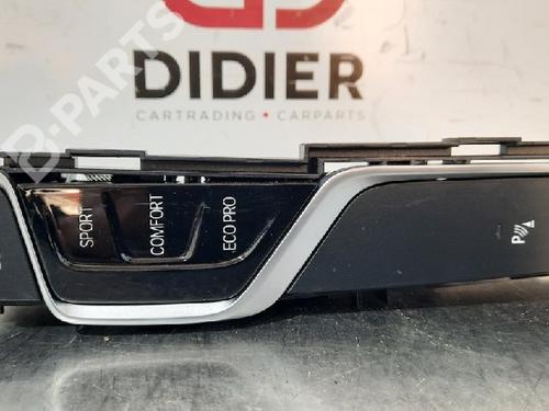 Used Switch Switch BMW X3 (G01, F97, G08) sDrive 18 d (150 hp) 10881068 10881068