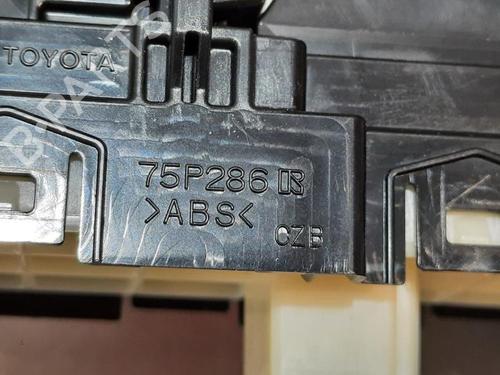 Switch TOYOTA YARIS (_P21_, _PA1_, _PH1_) 1.5 Hybrid (MXPH10, MXPH11) | BP23582879I30 