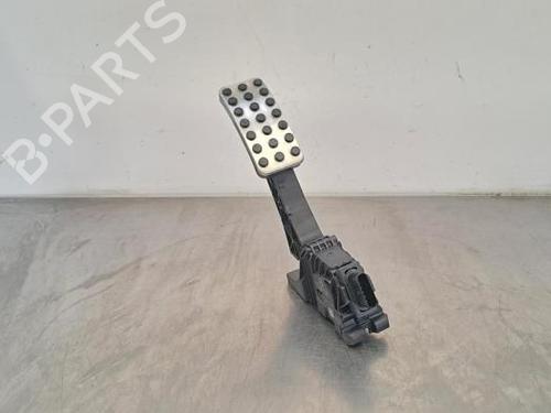 Used Pedal Pedal MERCEDES-BENZ CLA (C118) CLA 250 e (118.386) (218 hp) 34198327 34198327