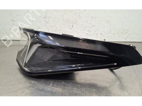 Used Right taillight Right taillight PEUGEOT 3008 III (KA_, KB_, KC_) Plug-in Hybrid 195 (KBDGK3) (194 hp) 40288795 40288795