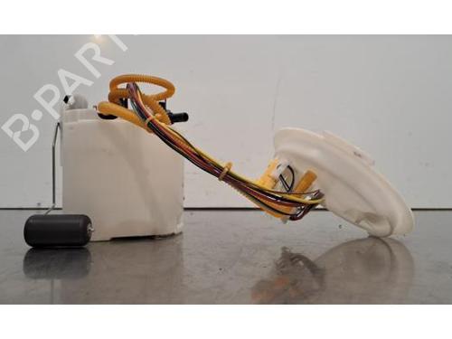 Used Fuel pump Fuel pump BMW 3 Touring (G21, G81) 318 i (156 hp) 32408466 32408466
