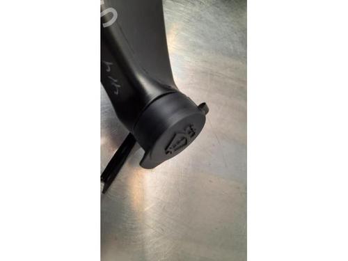 Sprinklertank TESLA MODEL Y (5YJY) EV Performance All-wheel Drive | BP34198223C113  - Image 5