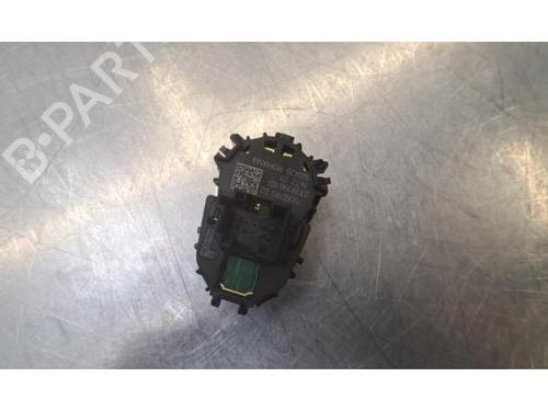 Switch BMW 5 (G30, F90) 530 e Plug-in-Hybrid xDrive | BP37251832I30 - Image 3
