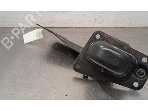 Used Left rear suspension arm AUDI Q3 (F3B) 35 TFSI (150 hp) 29234382