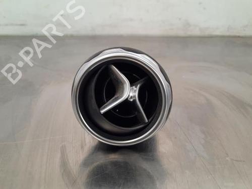 Used Air vent MERCEDES-BENZ GLA-CLASS (X156) GLA 220 CDI (156.903) (170 hp) 23613183